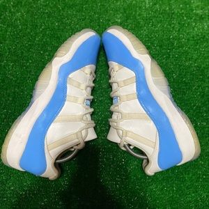 Jordan 11 low unc SZ 10